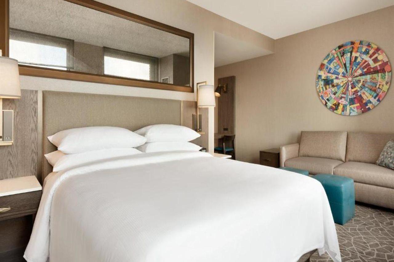 Embassy Suites By Hilton Minneapolis Downtown Hotel Εξωτερικό φωτογραφία