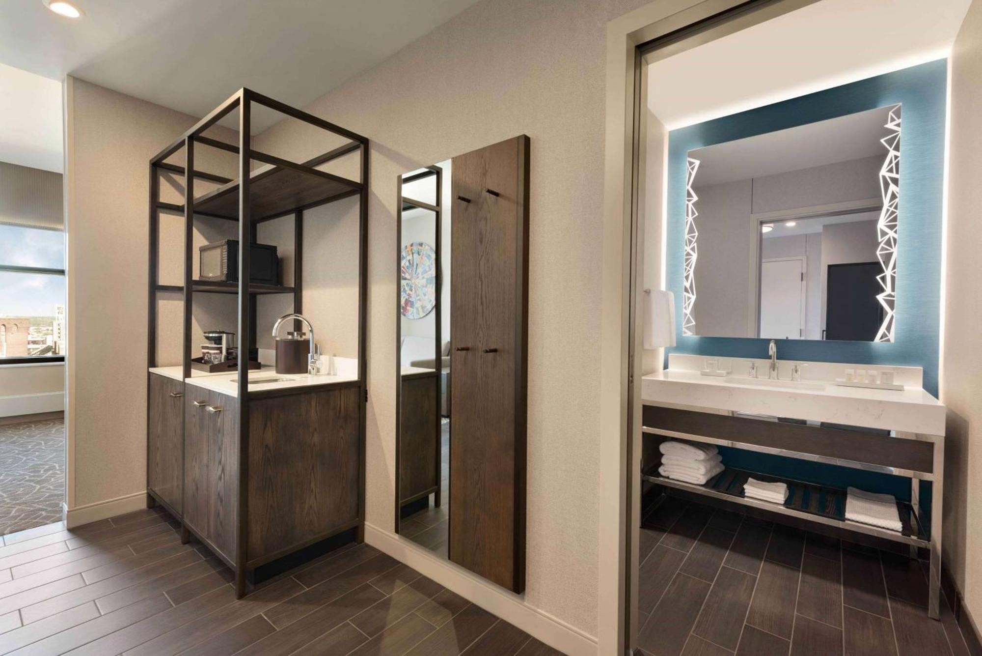 Embassy Suites By Hilton Minneapolis Downtown Hotel Εξωτερικό φωτογραφία